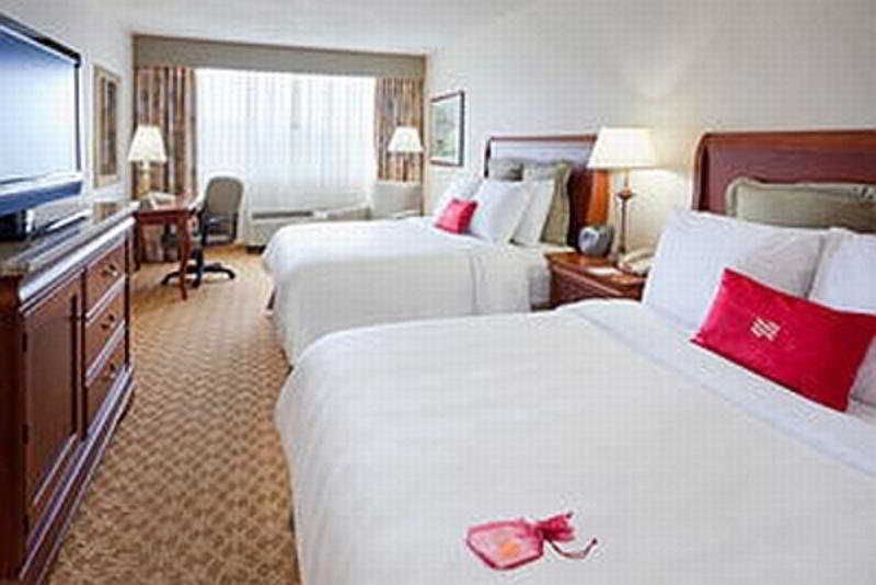 Crowne Plaza Hotel Philadelphia - King Of Prussia By Ihg Ngoại thất bức ảnh