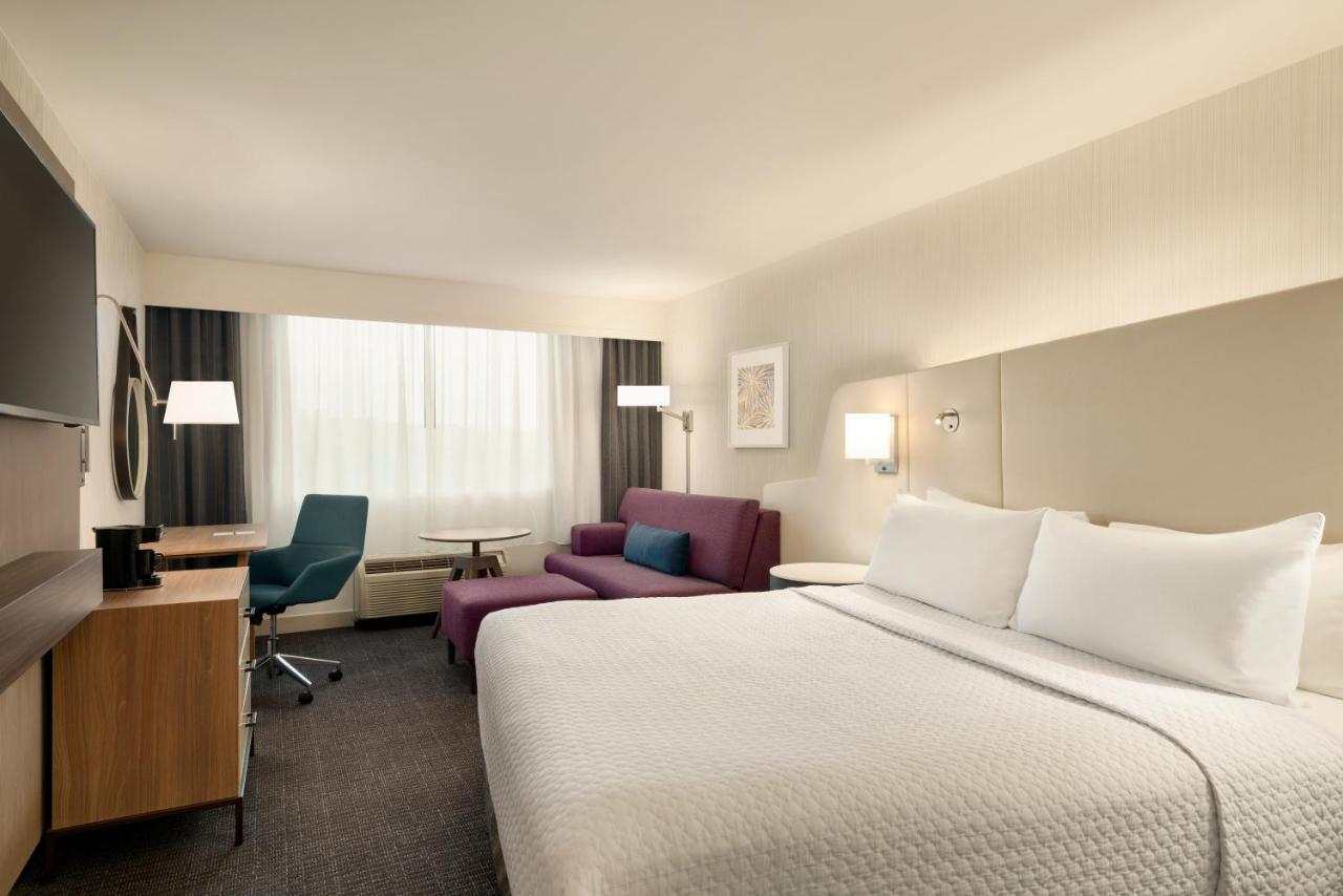 Crowne Plaza Hotel Philadelphia - King Of Prussia By Ihg Ngoại thất bức ảnh